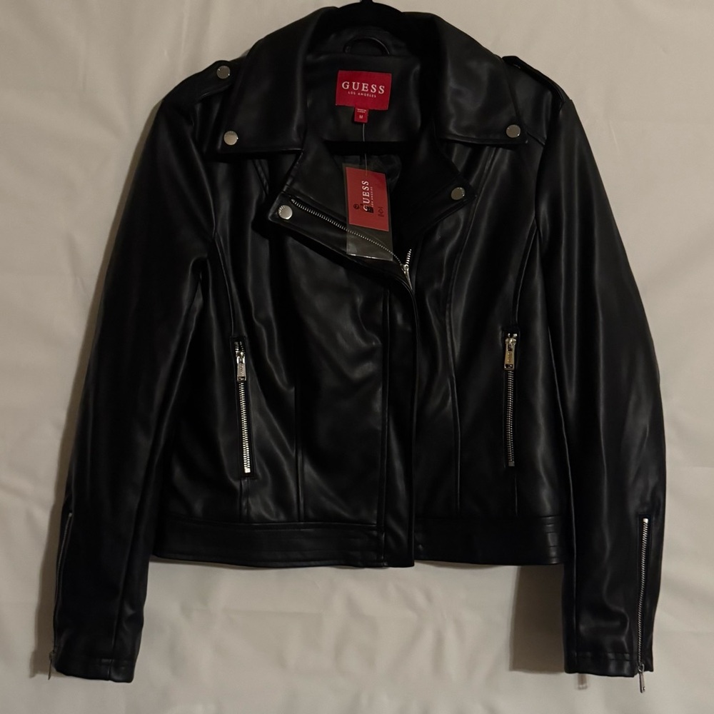 Guess Women's Sleek Black Faux Leather Jacket, With Zip Closure. Medium 
NWT